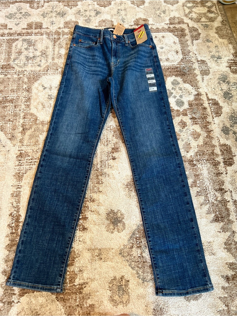 Levi's Women's 724 High Rise Straight Jeans